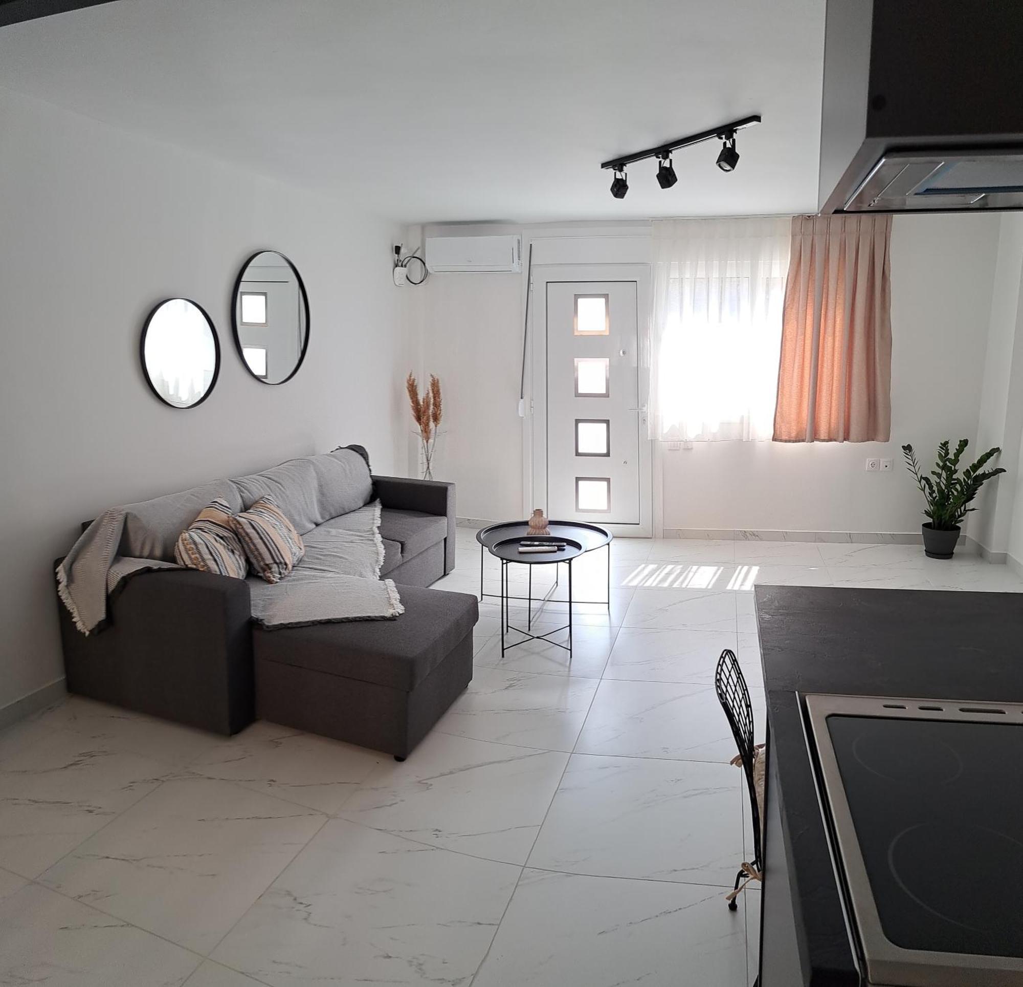 Xylokastro Cozy Apartment Esterno foto